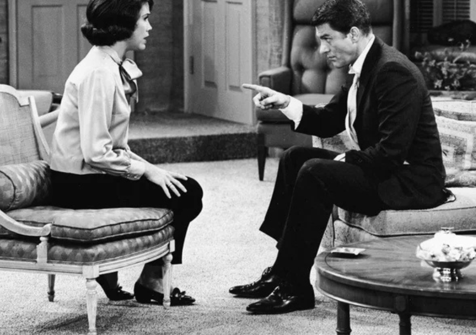 Comedy icon Dick Van Dyke celebrates turning 100: "I still try to dance" 1 dick van dyke birthday