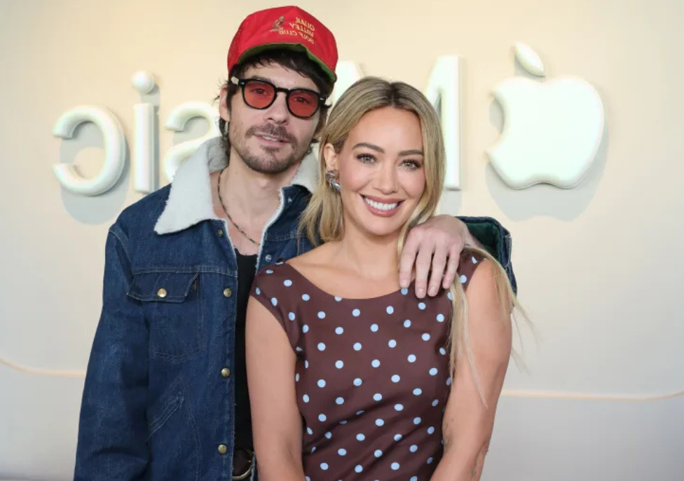 ashley tisdale mom group